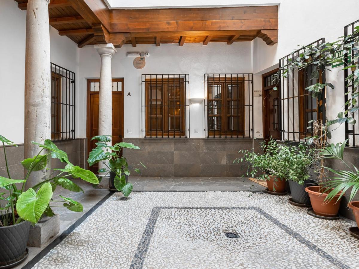 Limehome Granada Calle Santa Ana — Photos 1