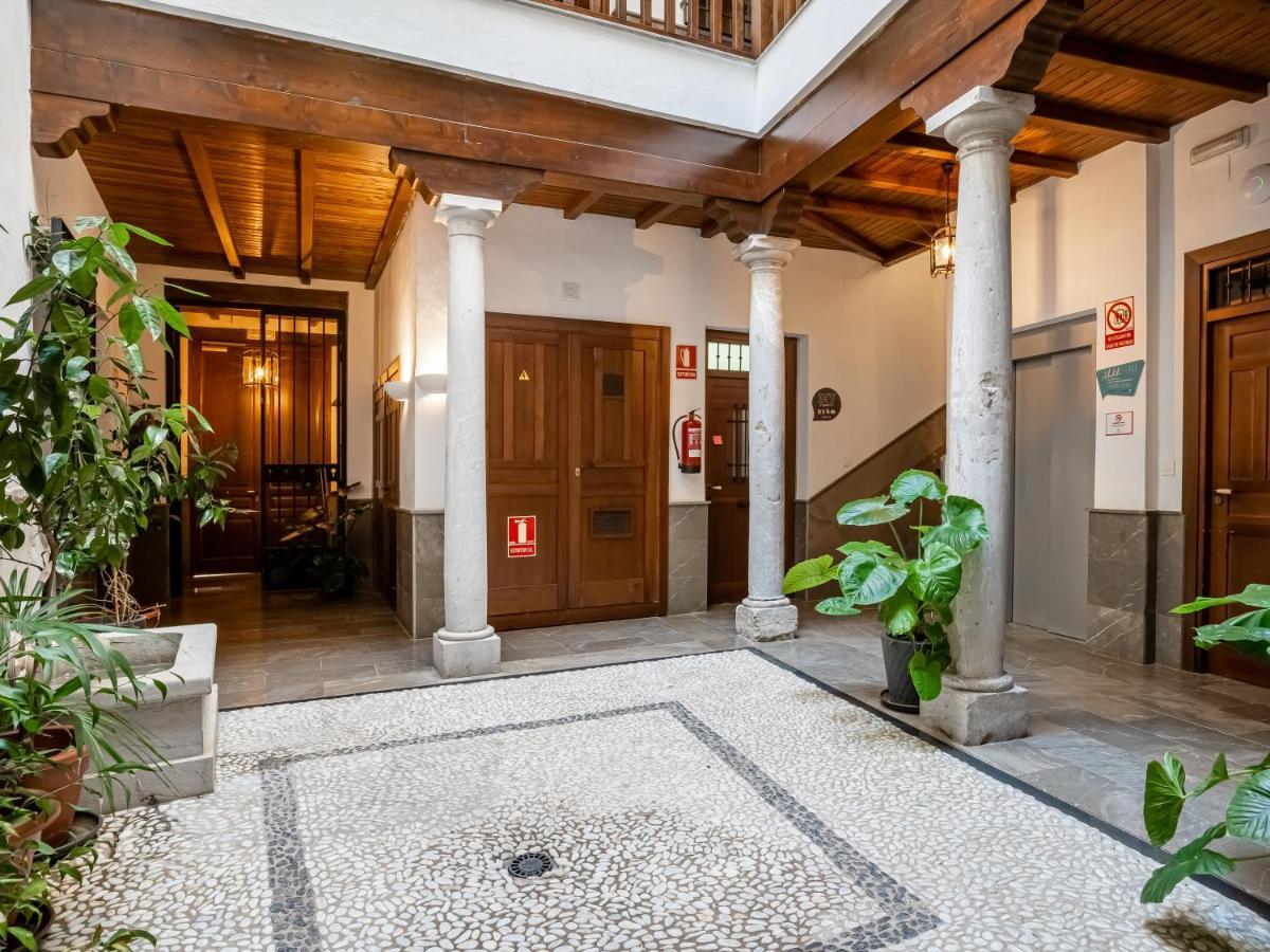 Limehome Granada Calle Santa Ana — Photos 2